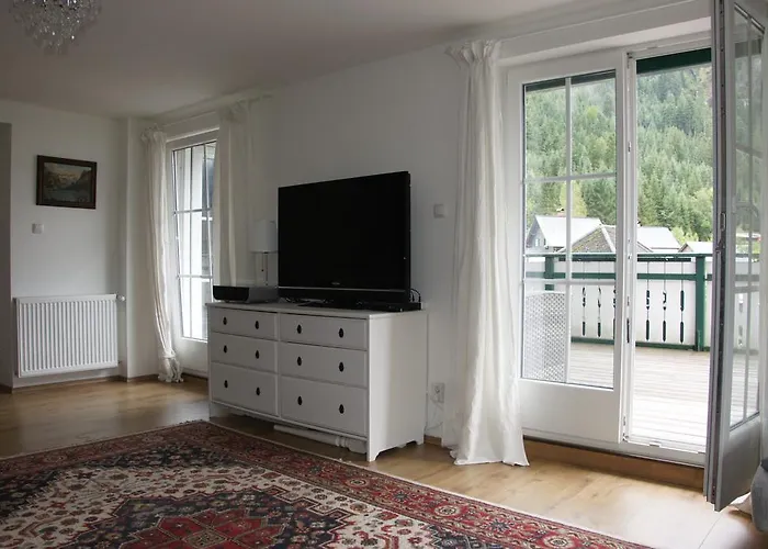 Gamsjaeger シャレー ゴーザウ